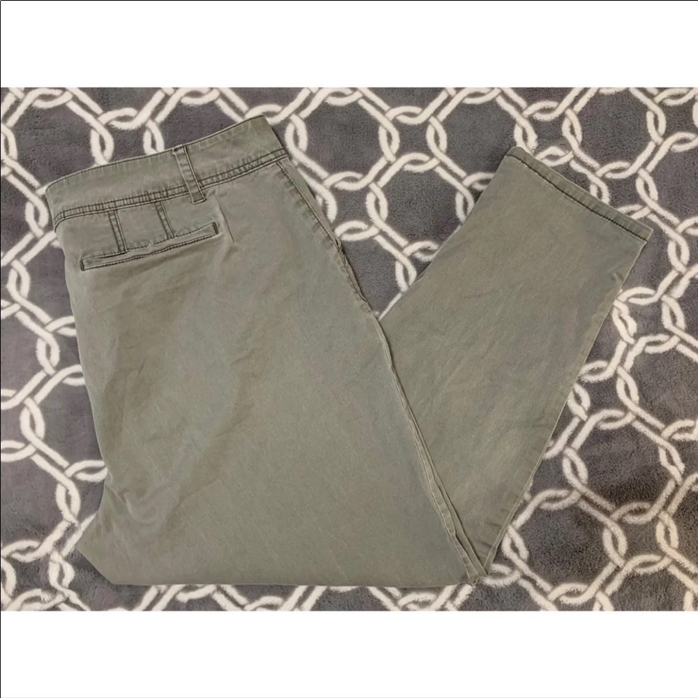 LANE BRYANT Gray Slim Leg Ankle Pants